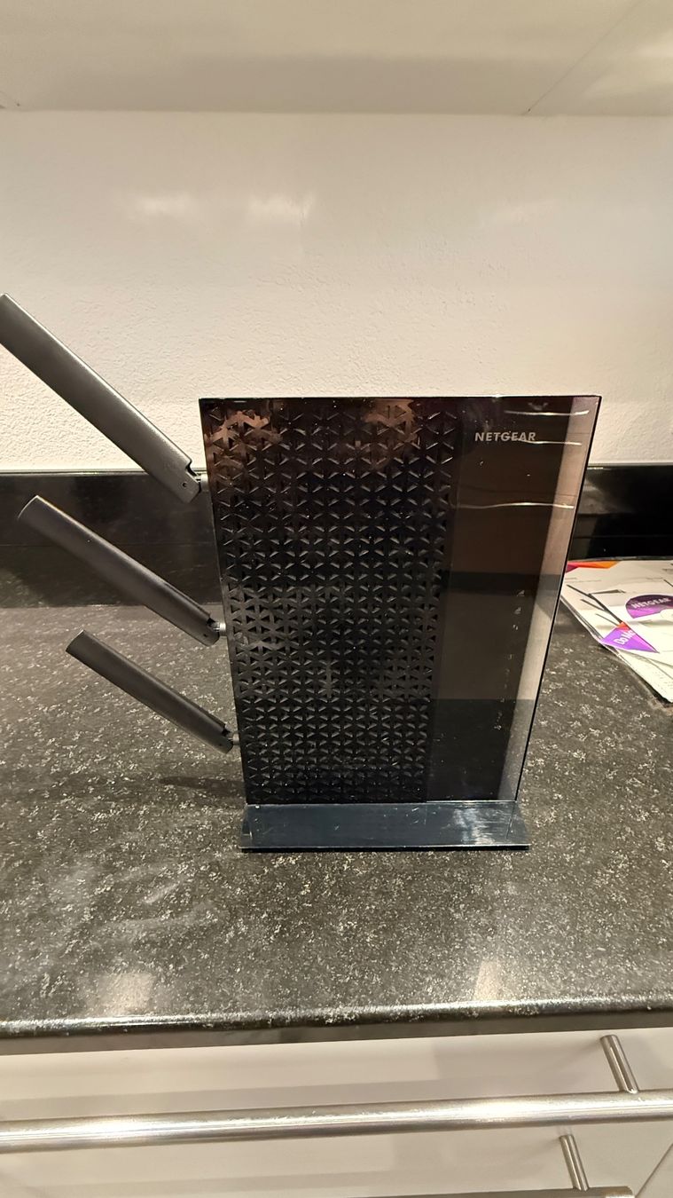 Netgear WiFi: WLAN-Repeater Netgear Nighthawk EX7000 – Usato da Zell ZH venduto da jacopo.bonfiglio 2