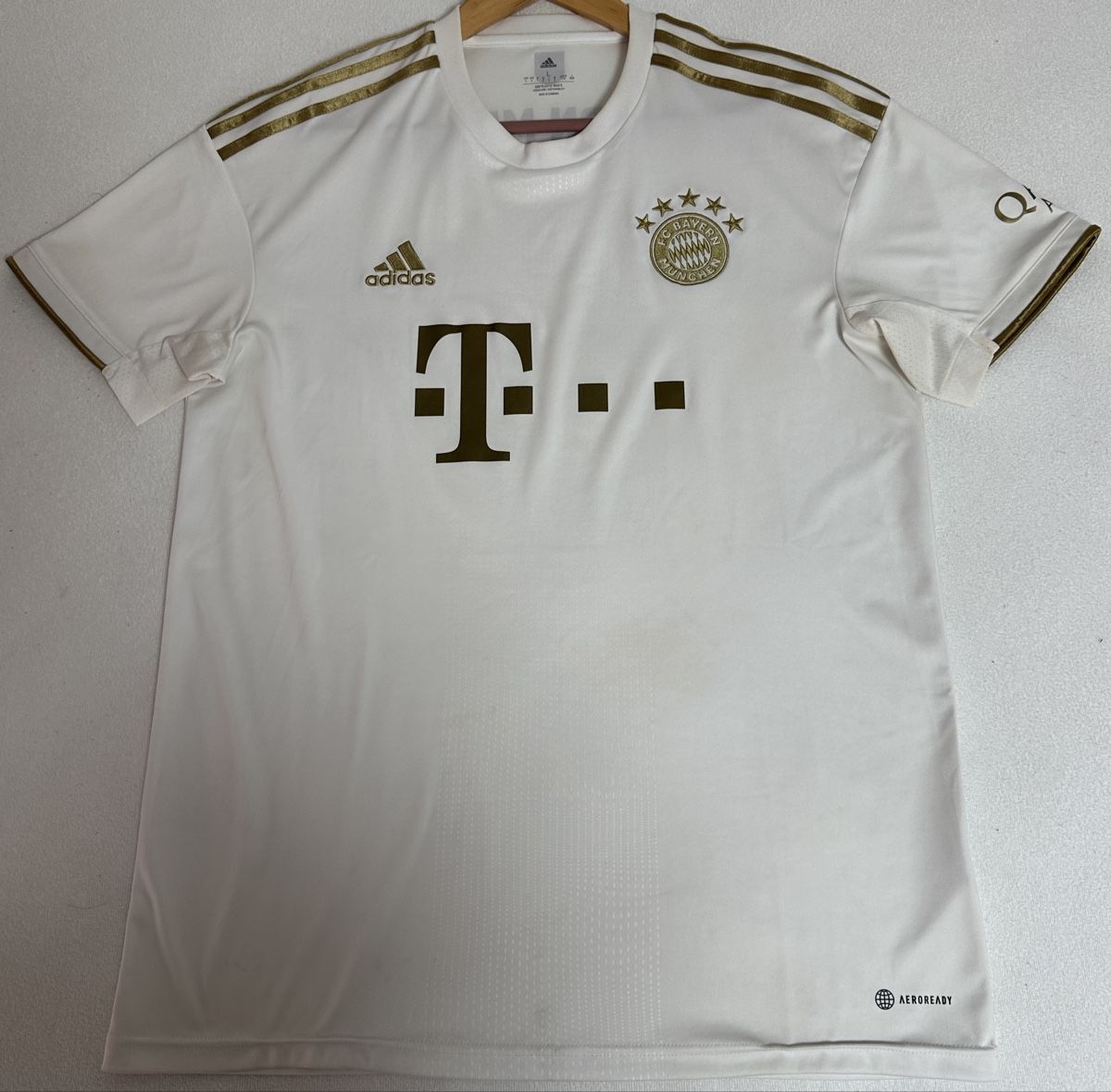 Bayern München Canottiere & Pantaloni: Bayern München Trikot G L – Usato da Maienfeld venduto da tobeyl2020 2