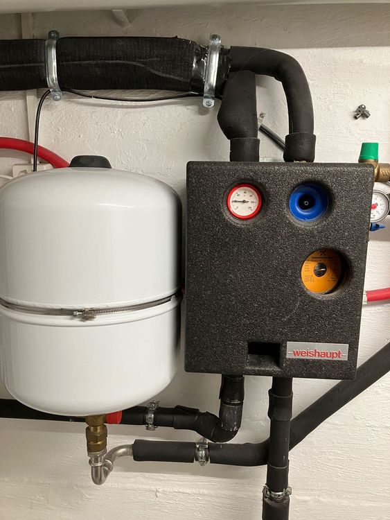 Dispositivi a energia solare: Solarthermie Warmwasser-Solaranlage – Difettoso da Gossau SG venduto da skalar01 3