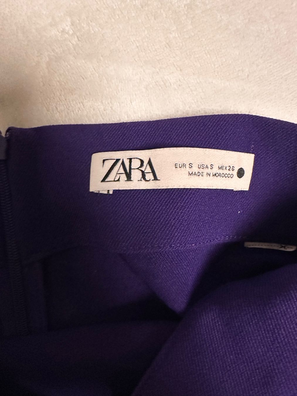 Zara Gonne: Zara violetter Rock Gr. S – Usato da Dübendorf venduto da bol_h67v 1