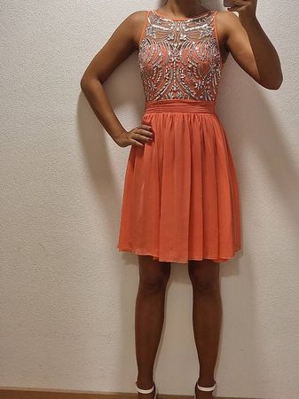 Partykleid mit Pailletten, Gr. S