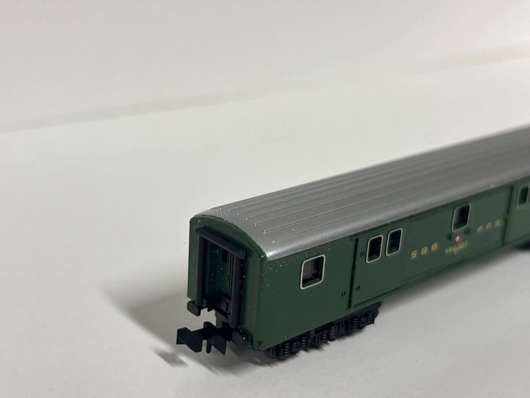 Trix Modellini di ferrovie: Trix  Spur N SBB Gepäckwagen – Usato da Geroldswil venduto da TopTrain54 2