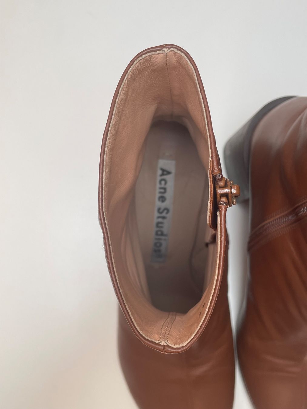 Acne Studios Scarpe da donna: Acne Studios Boots Gr.40 – Usato da Grellingen venduto da dinge 3