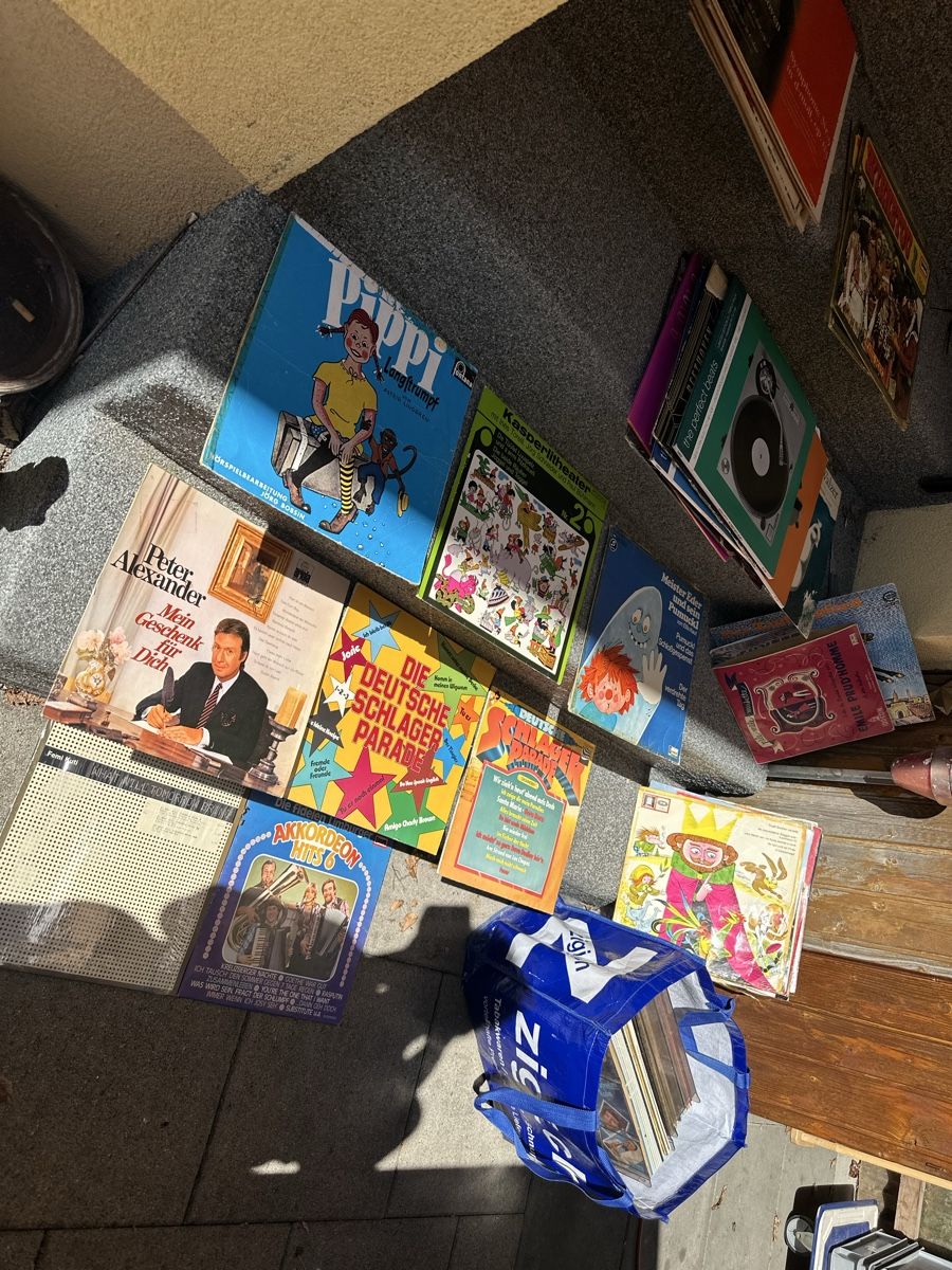 Dischi in vinile: 8 Schallplatten Sammlung  – Usato da Oberentfelden venduto da vilibrand