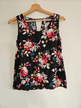 Wunderschöne, blumige Bluse Gr.XXS