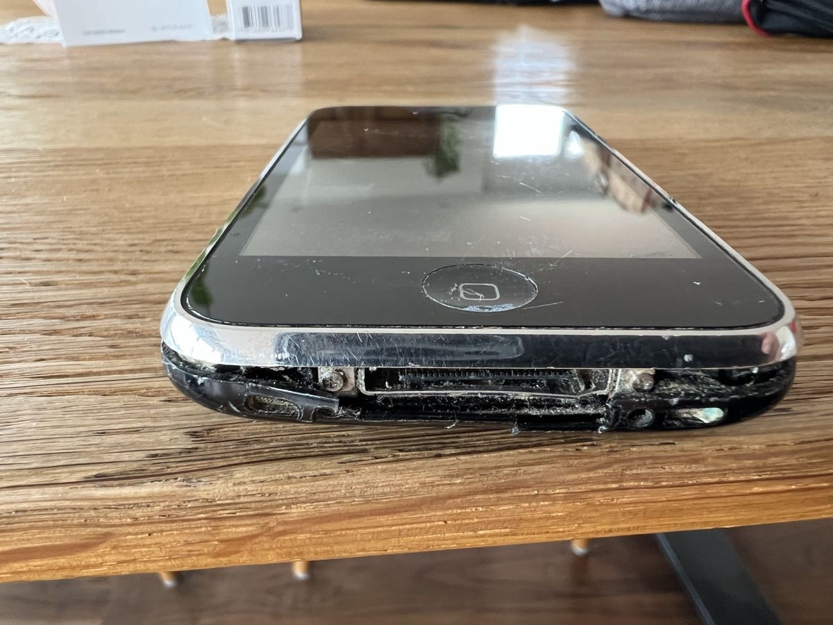 Apple Handys / Smartphones: Apple iPhone 3/32 GB – Gebraucht aus Wolfwil von Poulet60 2