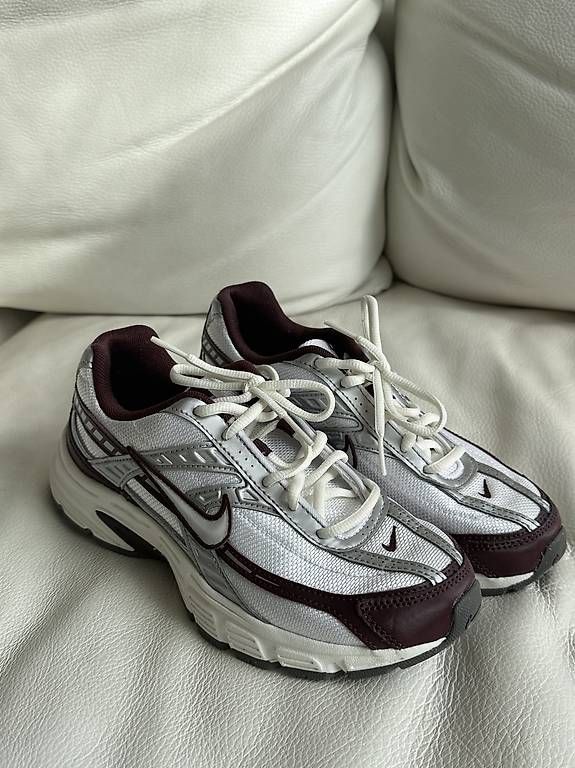 Herrenschuhe: Nike sneakers  – Neu und originalverpackt aus Zürich von mmd_8m8q