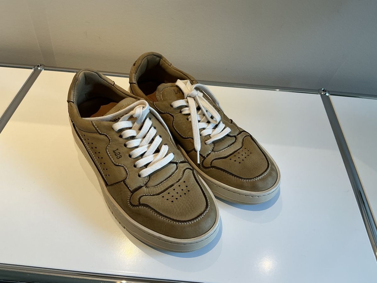 Scarpe da donna: Coole Sneaker von Lemargo – Nuovo (secondo la descrizione) da Zürich venduto da lukasg.meier