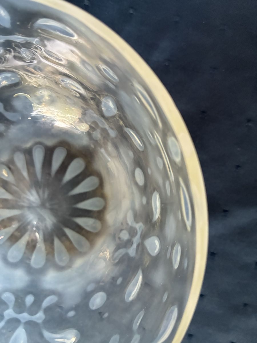 Bicchieri: Alte Glasschale mit Tropfenmuster – Usato da Dornach venduto da Rosengarten 4
