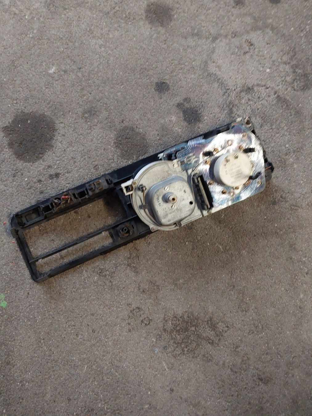 Volkswagen Tutti pezzi di ricambio auto: VW Tachoeinheit – Usato da wimmis venduto da inserat03 1