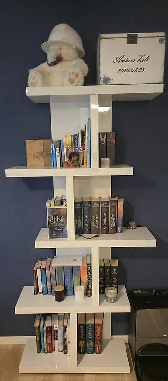 Étagères: Bücherregal  – D'occasion à Effretikon par Zanx