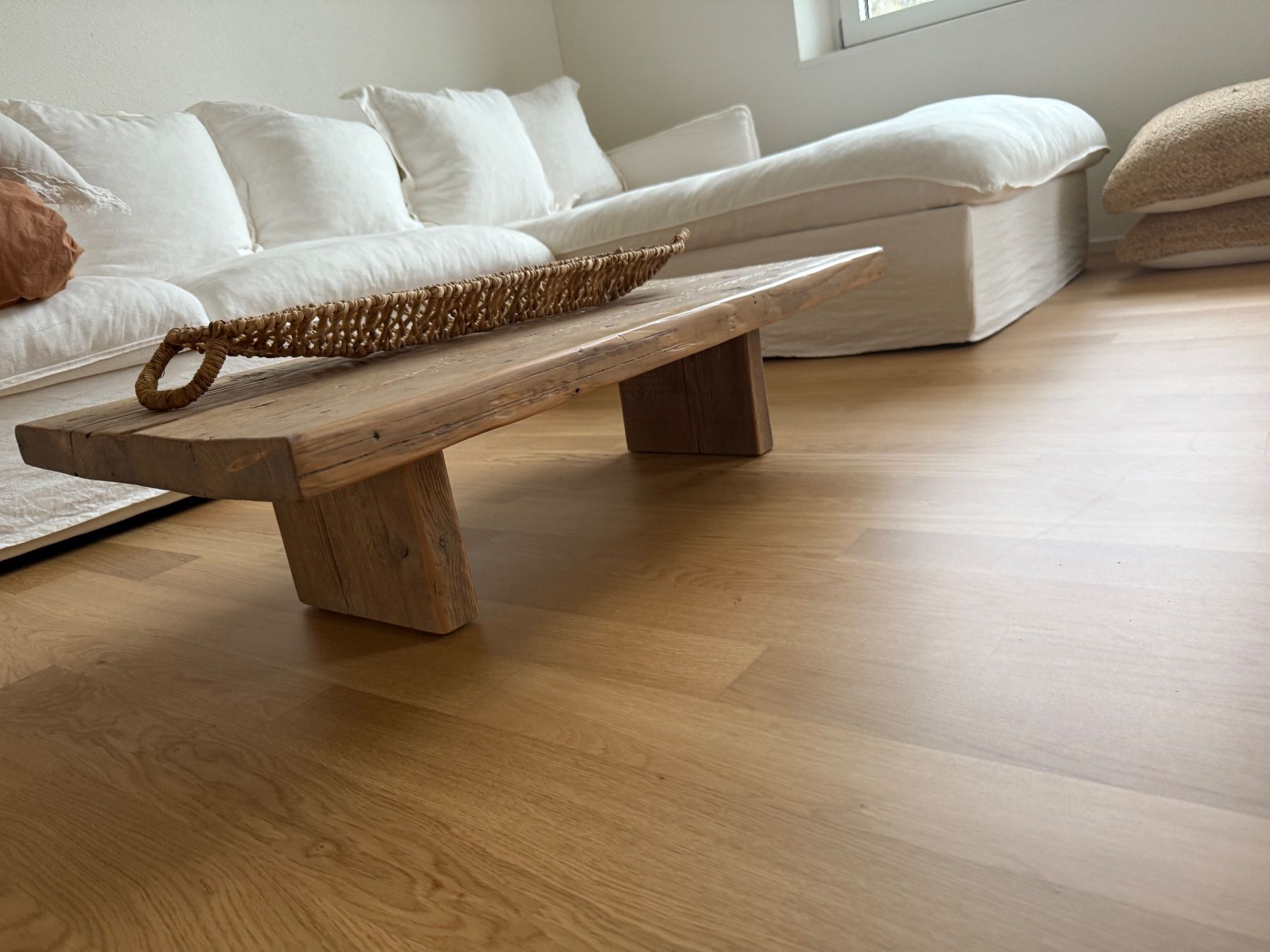 Tavoli: Rustic reclaimed Wood Side Table - Unique Style – Nuovo (secondo la descrizione) da Adliswil venduto da dai_yr5z 5