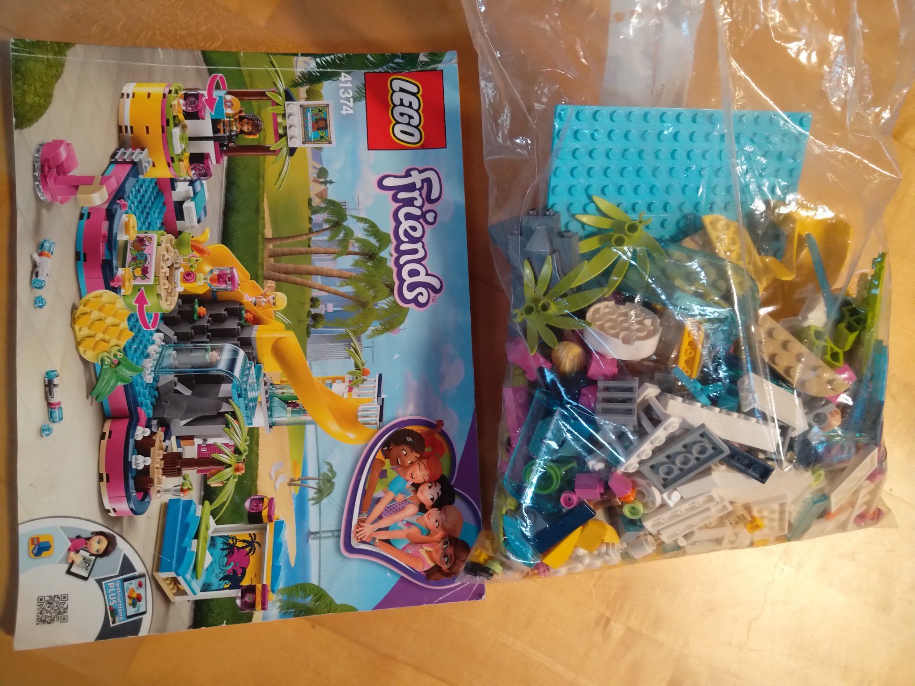 Lego Kit di costruzioni: Lego Friends Badelandschaft 41374 – Usato da Meiringen venduto da martschl 1