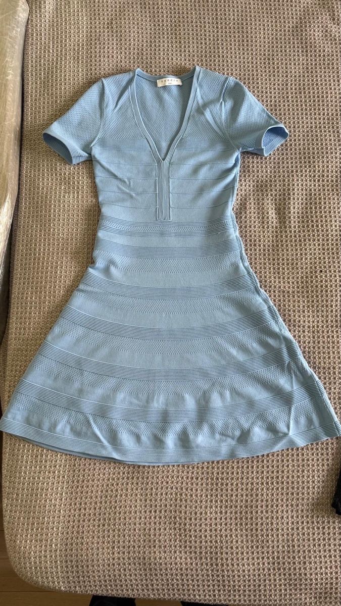 Sandro Vestiti: Sandro Paris Knit Dress - Light Blue  S  size – Nuovo (secondo la descrizione) da Corsier GE venduto da Karol_save_planet