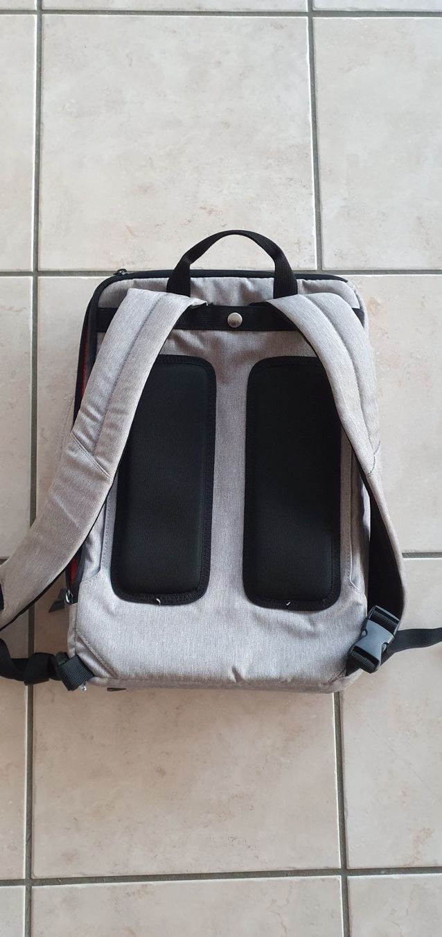 Rucksäcke: Sac à dos pour ordinateur Dicota – Gebraucht aus Moutier von mar_7nrw 1