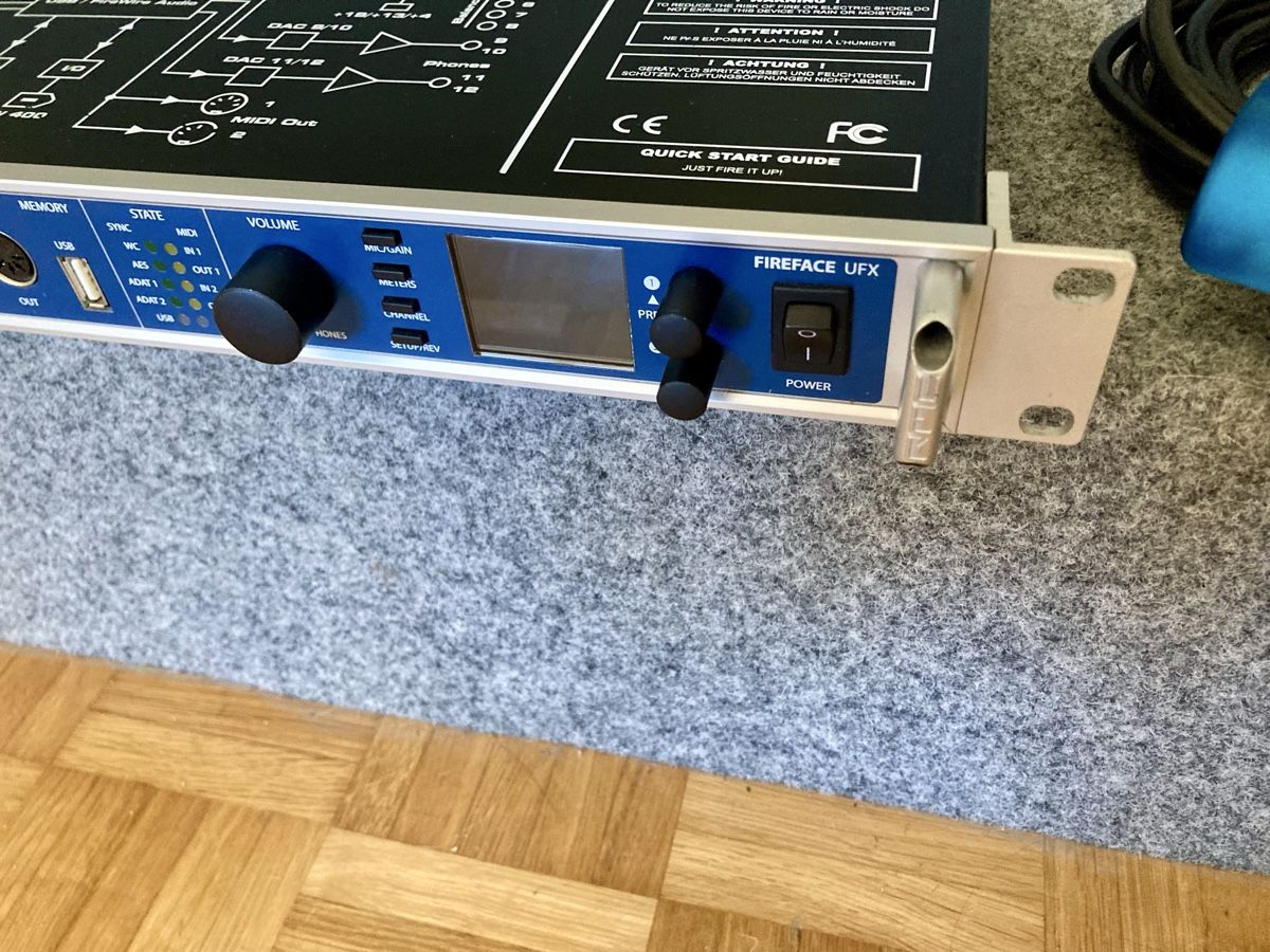RME Studioequipment: RME Audio Interface UFX inkl. ARC Remote Control – Gebraucht aus Glattfelden von Pedals 1