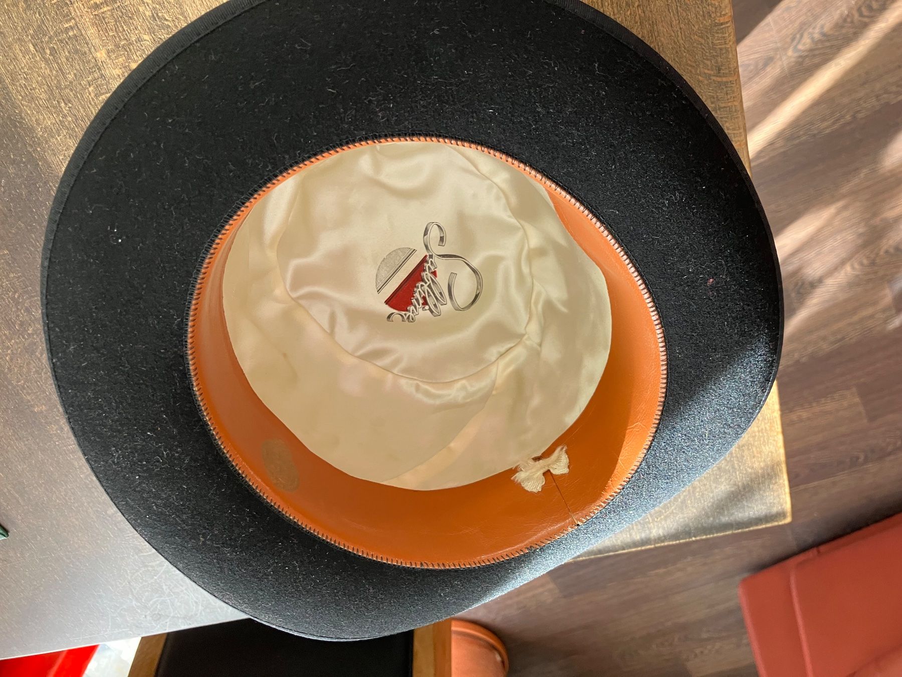 Hüte, Mützen & Caps: Melone   (Hut klassisch) – Gebraucht aus Zürich von ylluw50 1