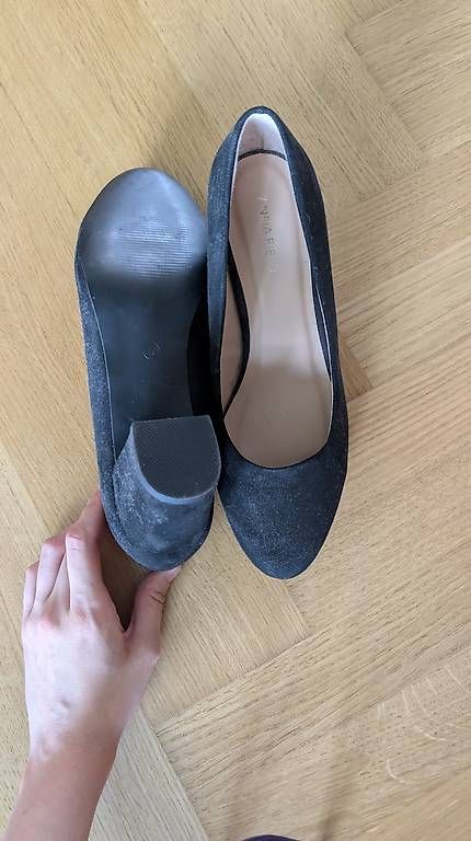 Scarpe da donna: Chaussures à talons noires  – Usato da Fribourg venduto da hff_5c7l 1