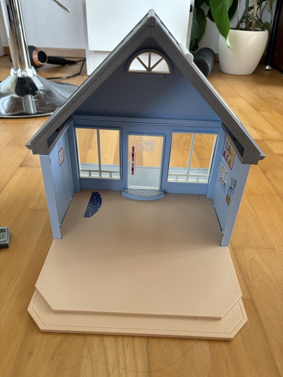 Playmobil Giocattoli: Playmobil Frisörsalon – Usato da Illnau venduto da Hustla37 2