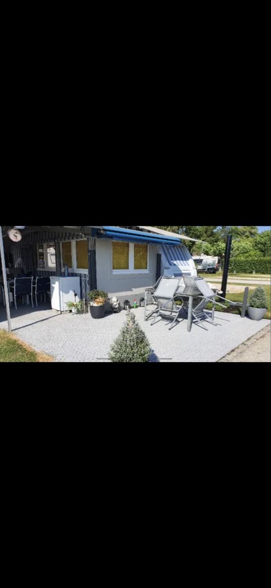 Camping Fahrzeuge: Wohnwagen mit festem Vorbau und Stellplatz – Gebraucht aus Kirchberg-SG von Kyrah01 1