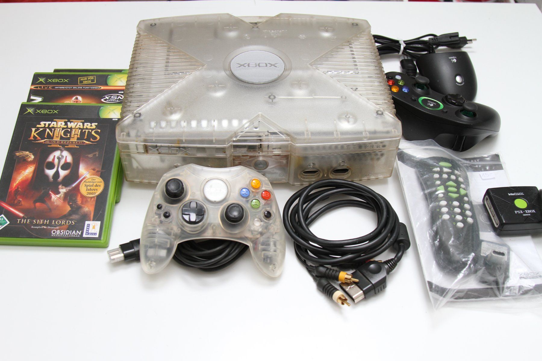 Microsoft Consoles: Microsoft XBox Crystal mit Spielen – D'occasion à Basel par camelot99