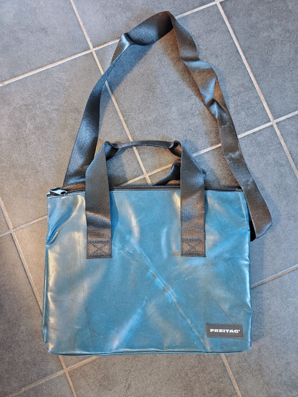 Freitag Altro in  Abbigliamento & Accessori: Freitag Tasche – Nuovo (secondo la descrizione) da Biel/Bienne venduto da claudioBNC 1