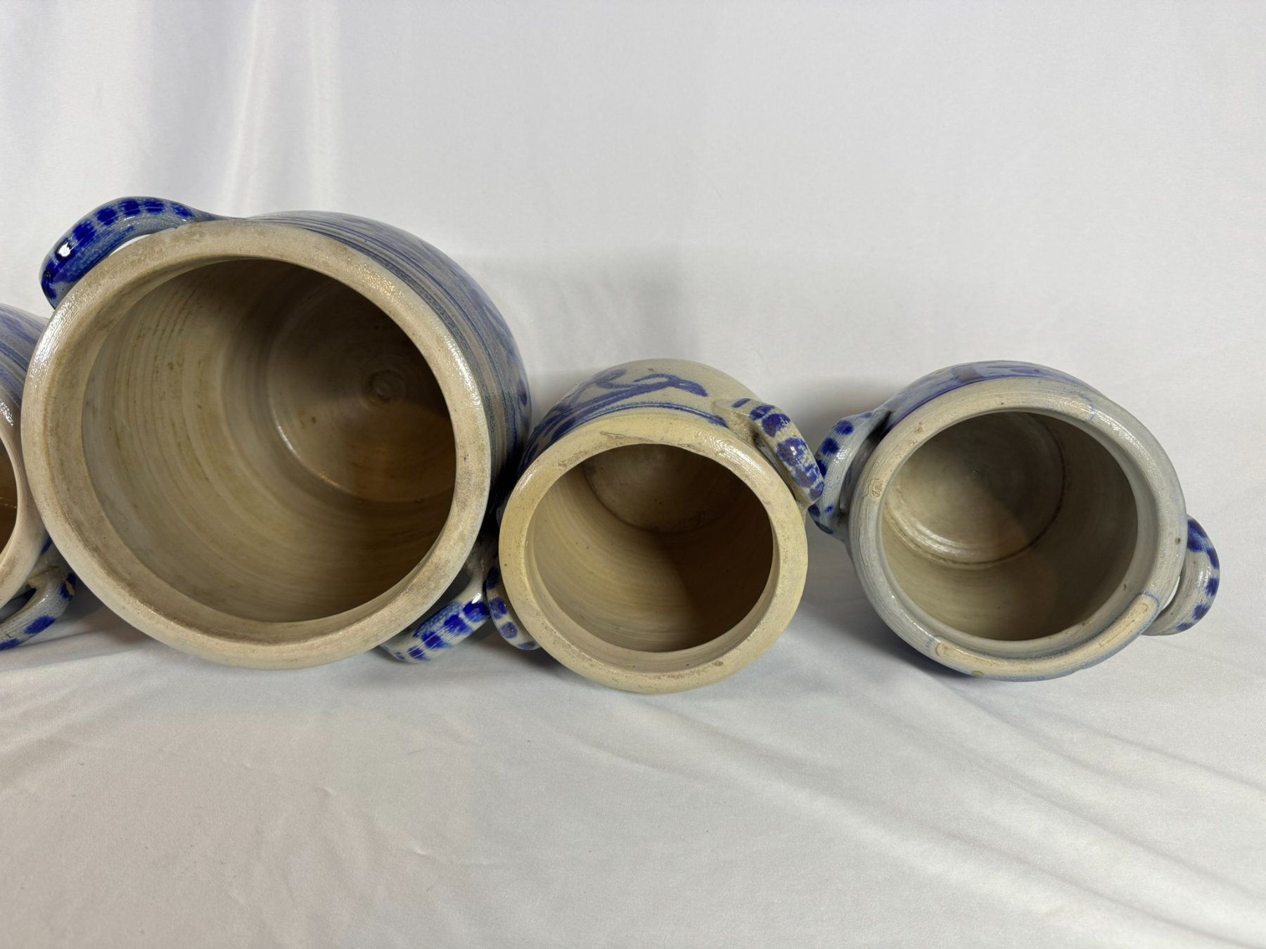 Töpfe: Lot de 5 pots/toupines/Schmalztopf en grès – Gebraucht aus Tramelan von lolopat 5