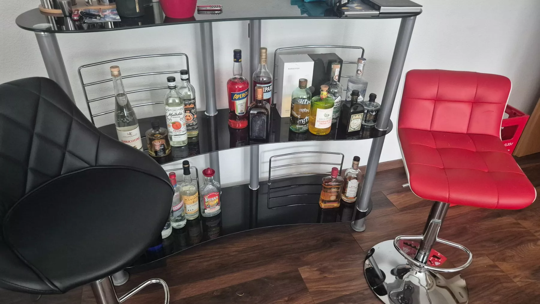 Ladenausstattungen & Messebau: Bar – Gebraucht aus Walzenhausen von esc3essc