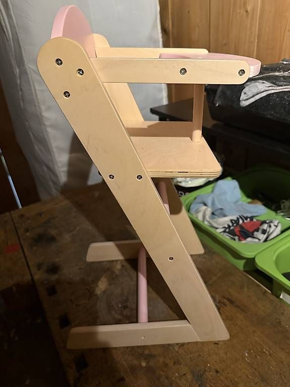 Giocattoli: Puppenstuhl – Usato da Bonaduz venduto da aye_qh6g 1