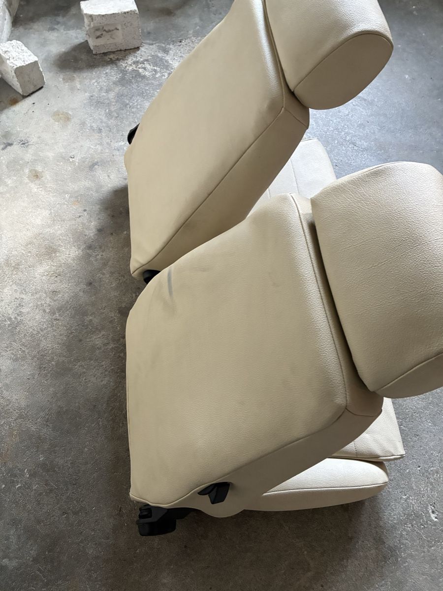 Recaro Tutti pezzi di ricambio auto: Recaro sitze – Nuovo (secondo la descrizione) da Grenchen venduto da Netii10 2