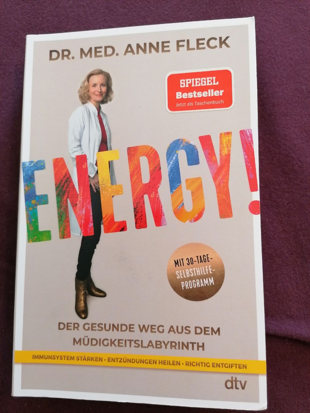 Bücher: Energy - Anne Fleck – Gebraucht aus Wahlen b. Laufen von Aweiss