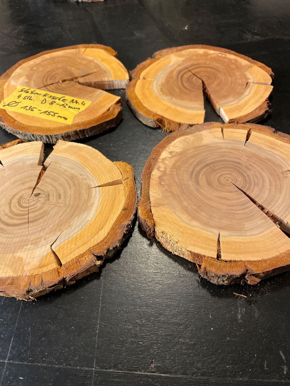Articoli in legno: Holzscheiben Kirsche 4 Stück – Usato da Brunnen venduto da Holz-style 2