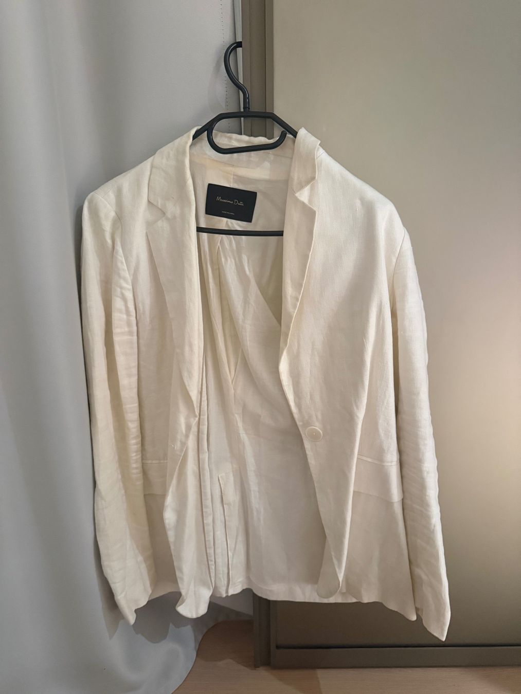 Massimo Dutti Giacche: Veste / blazer Massimo Dutti – Usato da Vandoeuvres venduto da iga_zzg6