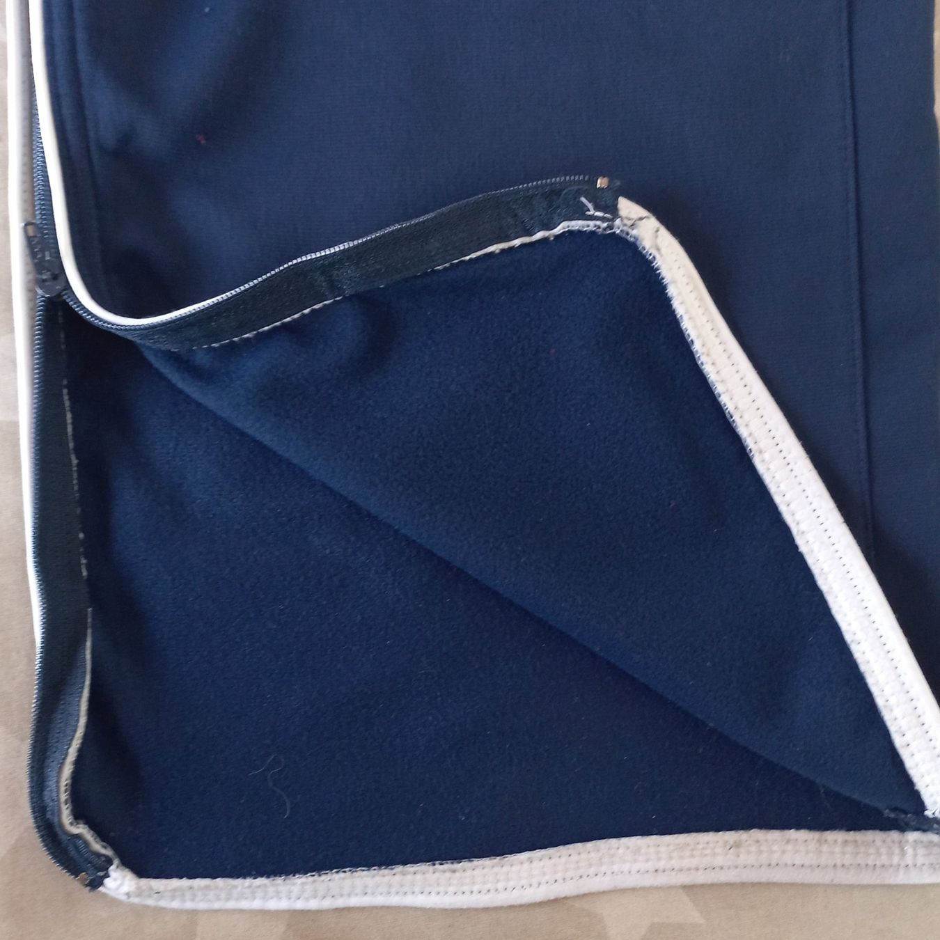 Nike Pantaloni: Vintage Nike Jogging (L) – Usato da Chamoson venduto da Sapoloshop 2