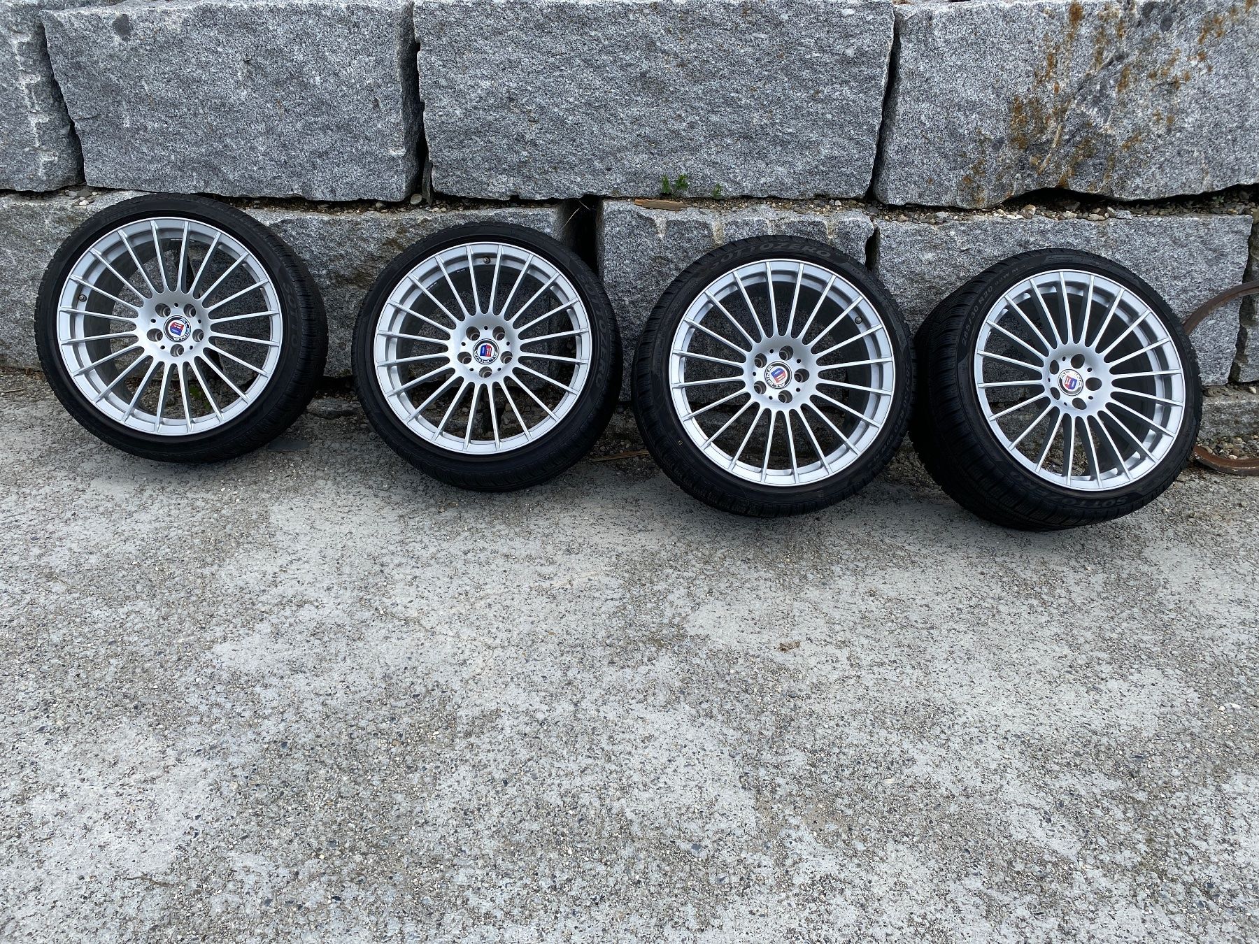Alpina Pneus & Kompletträder: Alpina Felgen – Gebraucht aus Seengen von