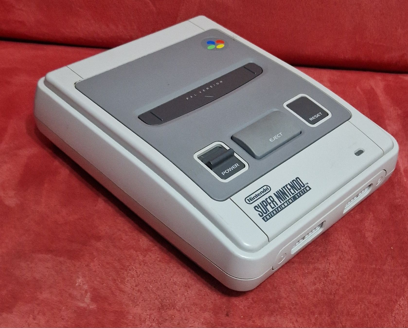 Nintendo Konsolen: Super Nintendo // SNES – Gebraucht aus Villars-sur-Glâne von  2