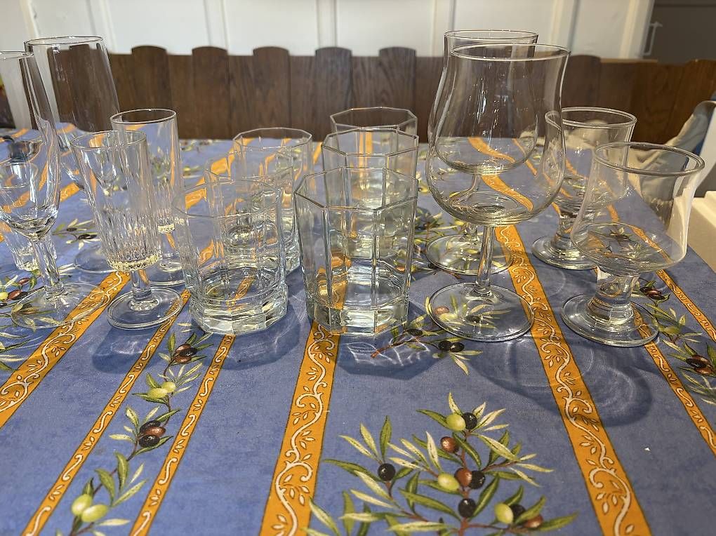 Bicchieri: Lot de verres en verre transparent – Usato da Bôle venduto da jes_987t 2