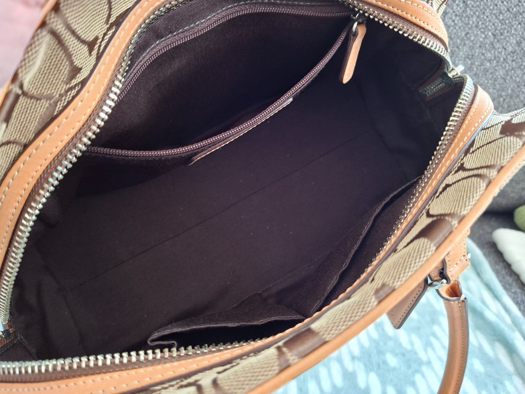 Coach Taschen für Damen: Coach signature Hand Bag /Tasche!! – Gebraucht aus Goldach von mamakotzi 5