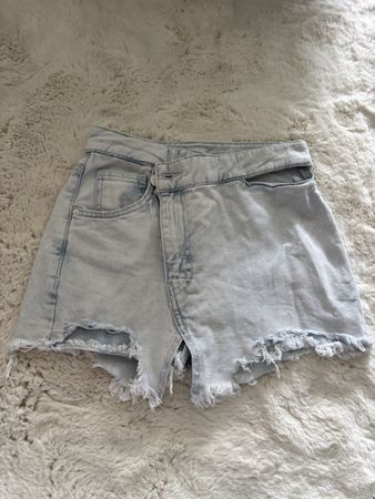 Bershka shorts
