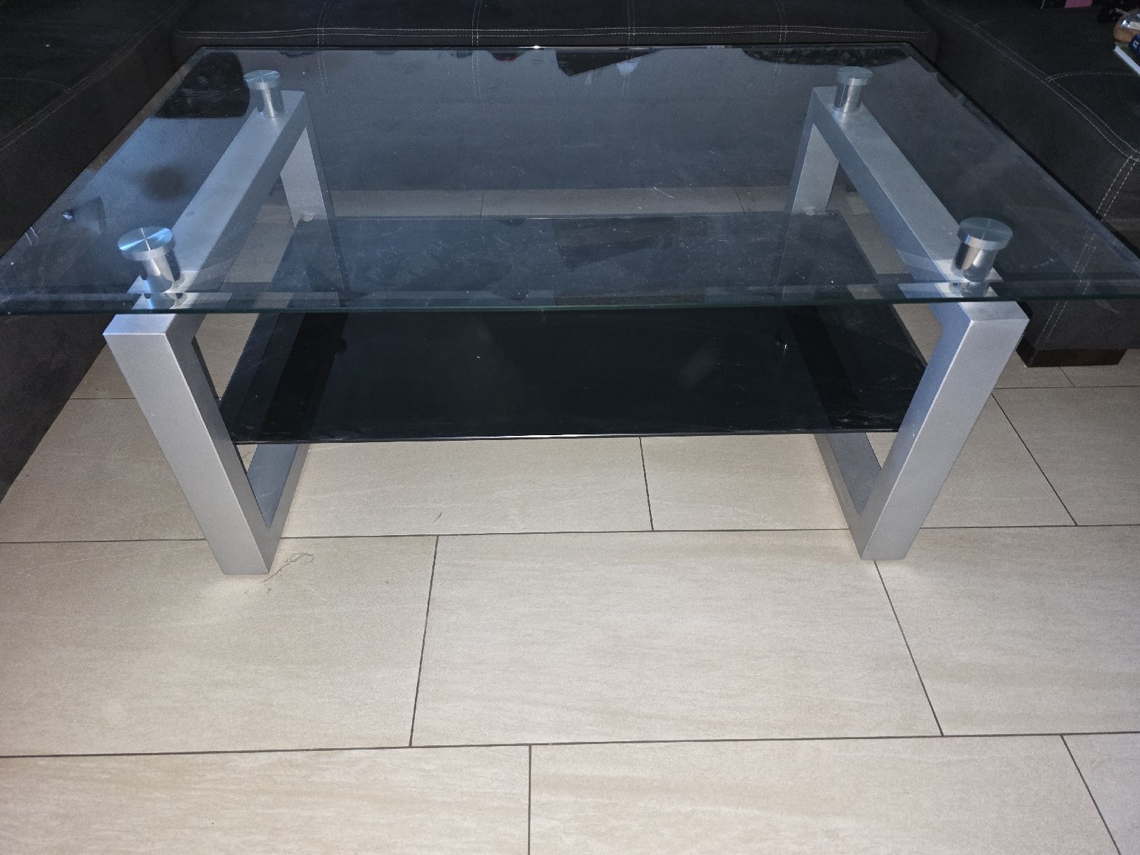 Tavoli: Couchtisch Glas Metall modern – Usato da Seuzach venduto da tine08 1
