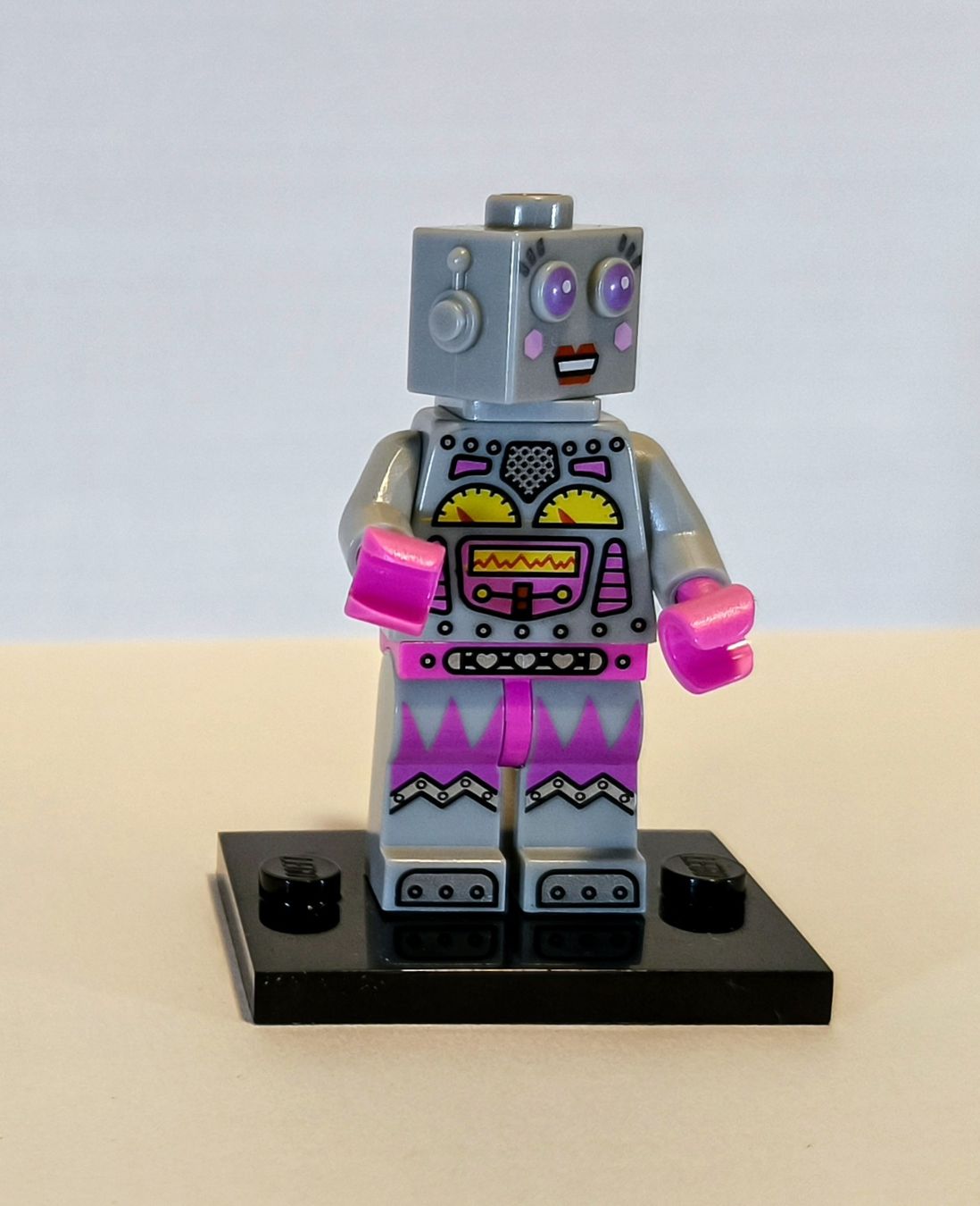 Lego Baukästen: Lego Minifigures Serie 11 - Roboterdame – Gebraucht aus Muri AG von Kramsi 1