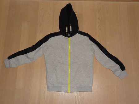 Jacke Sweatjacke Gr 140 Zwillinge Jungen Hoodie warm