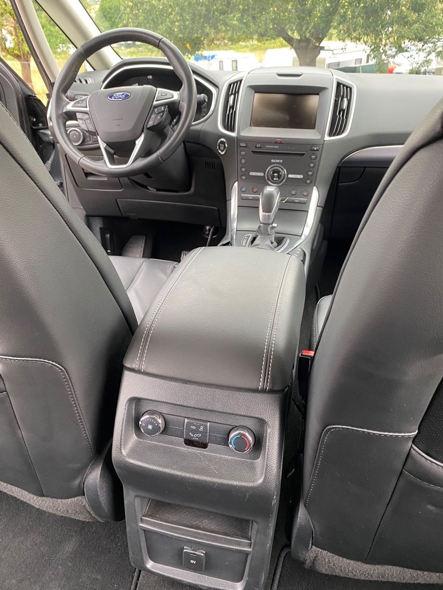 Ford Automobili: Ford S-Max 2.0 TDCI 7 Plätzer – Usato da Unterlunkhofen venduto da for_6lv5 8