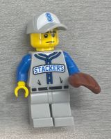 Lego Minifigur Baseball Spieler aus Serie 10