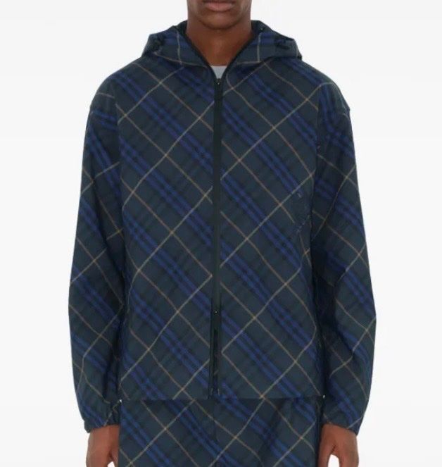 Burberry Giacche: Original Burberry Jacke mit Check-Muster – Usato da Frauenfeld venduto da doraseb 2