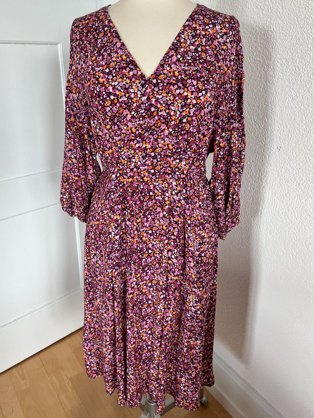 Vestiti: nessnatur Damen Kleid, Gr. 38 – Usato da Worb venduto da farben20zauber