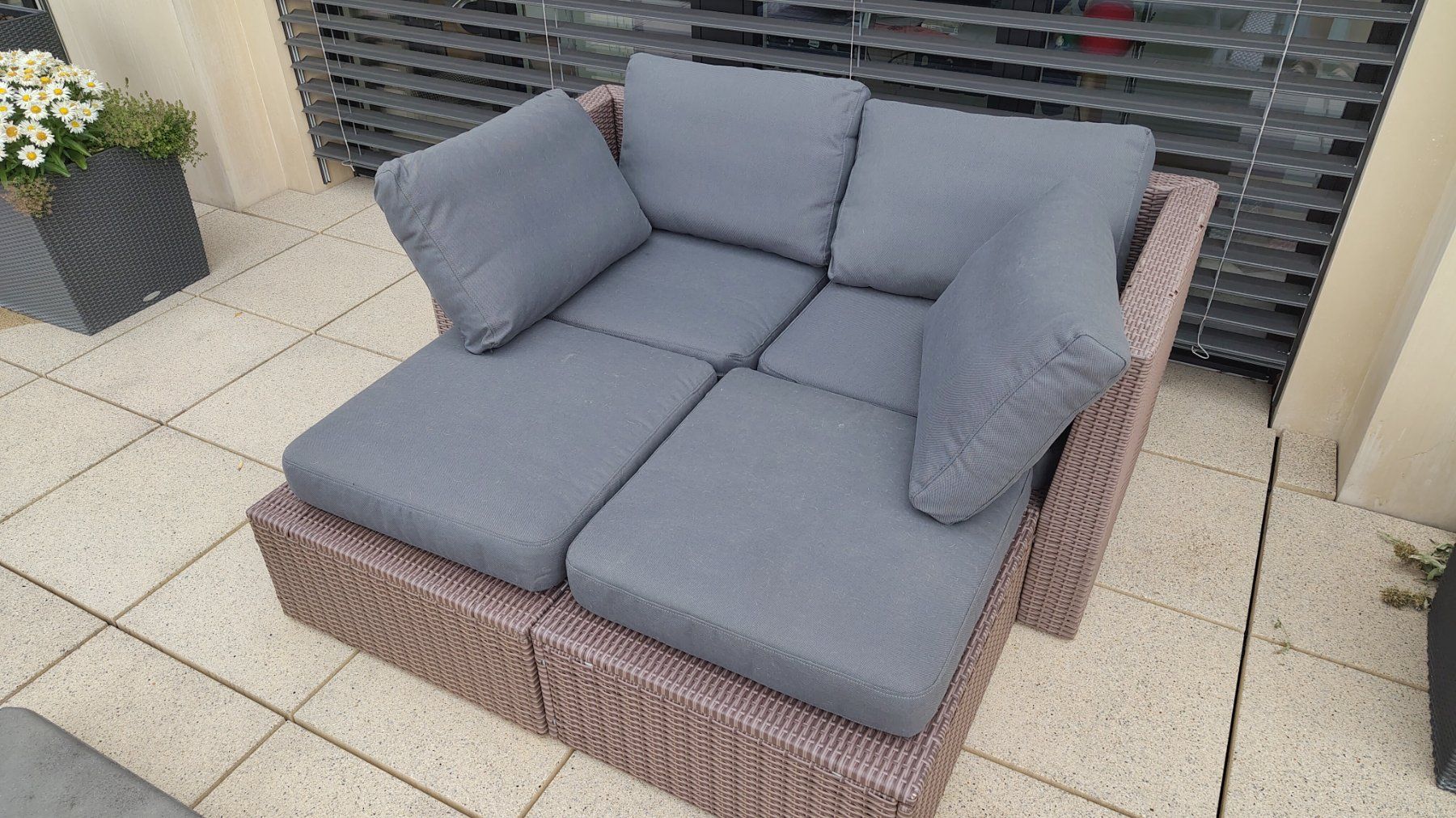 Ikea Divani: Outdoorlounge mit Kissen – Usato da Zürich venduto da aaw1279 4