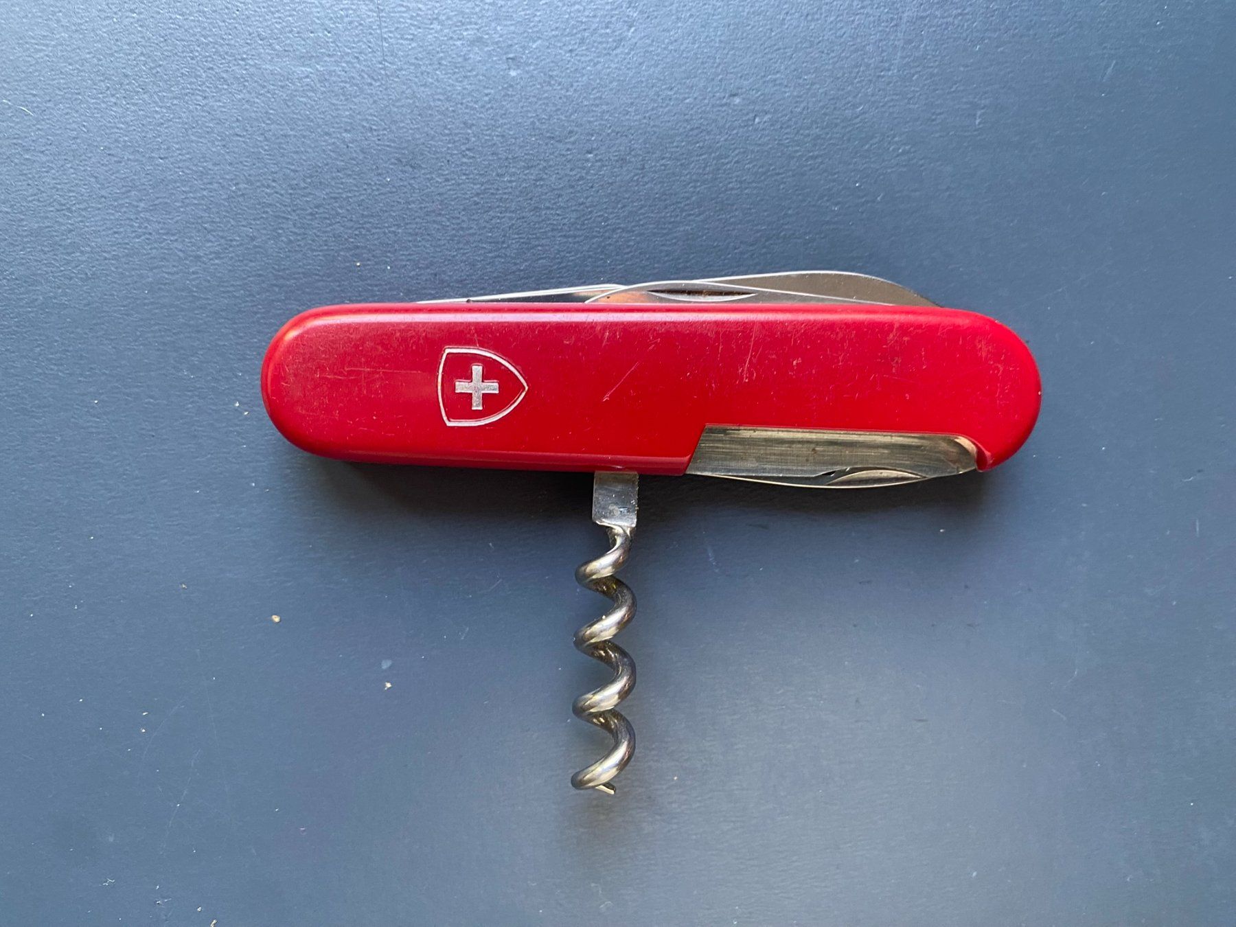 Victorinox Coltelli tascabile: Victorinox – Sackmesser – Usato da Zürich venduto da jesulin05
