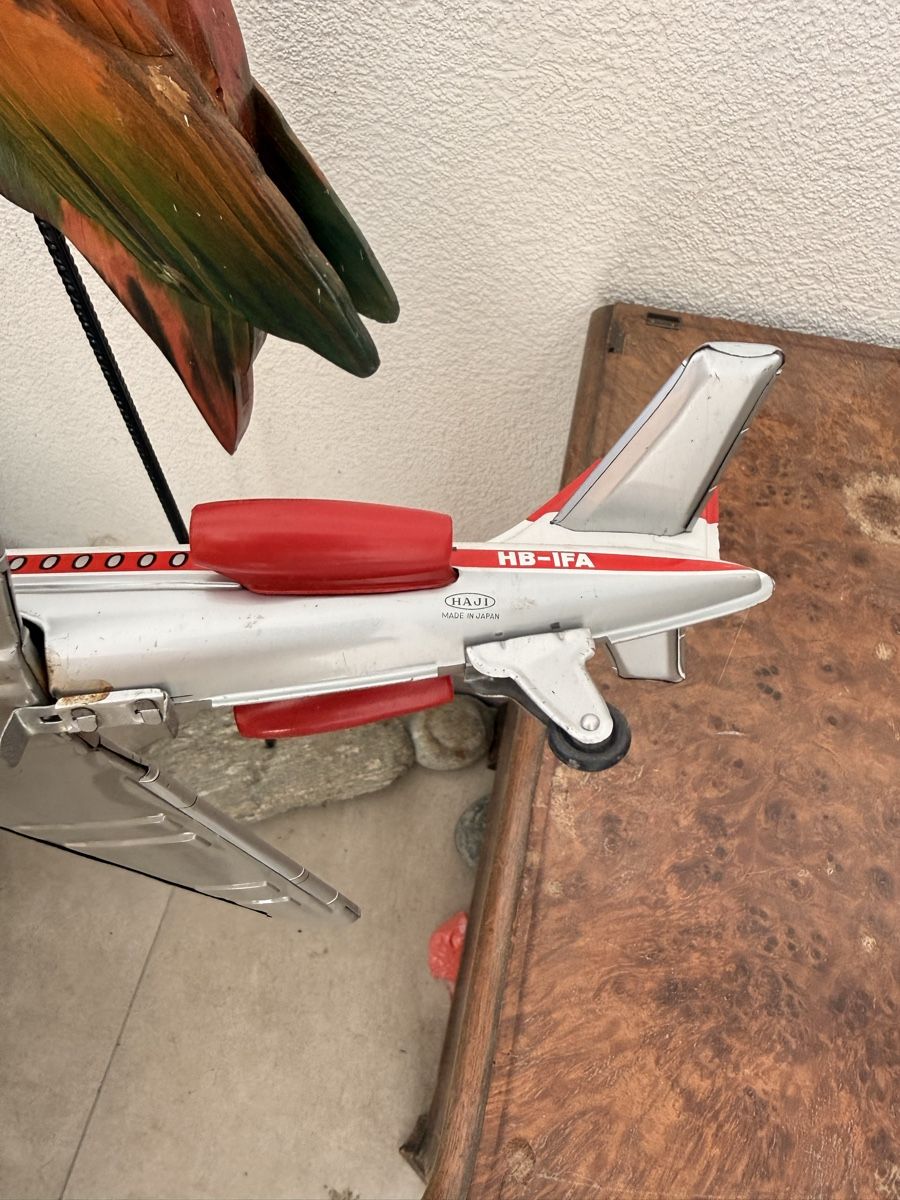 Swissair Kit di modellismo & Modellini statici: Swissair Blechflugzeug – Usato da Lobsigen venduto da Ailujailuj 1