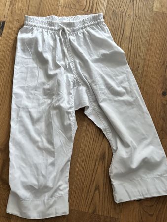 Karate Hosen Gr. 140 Kids, Neuwertig 